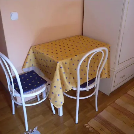 Apartment In Fonyod/balaton 18675